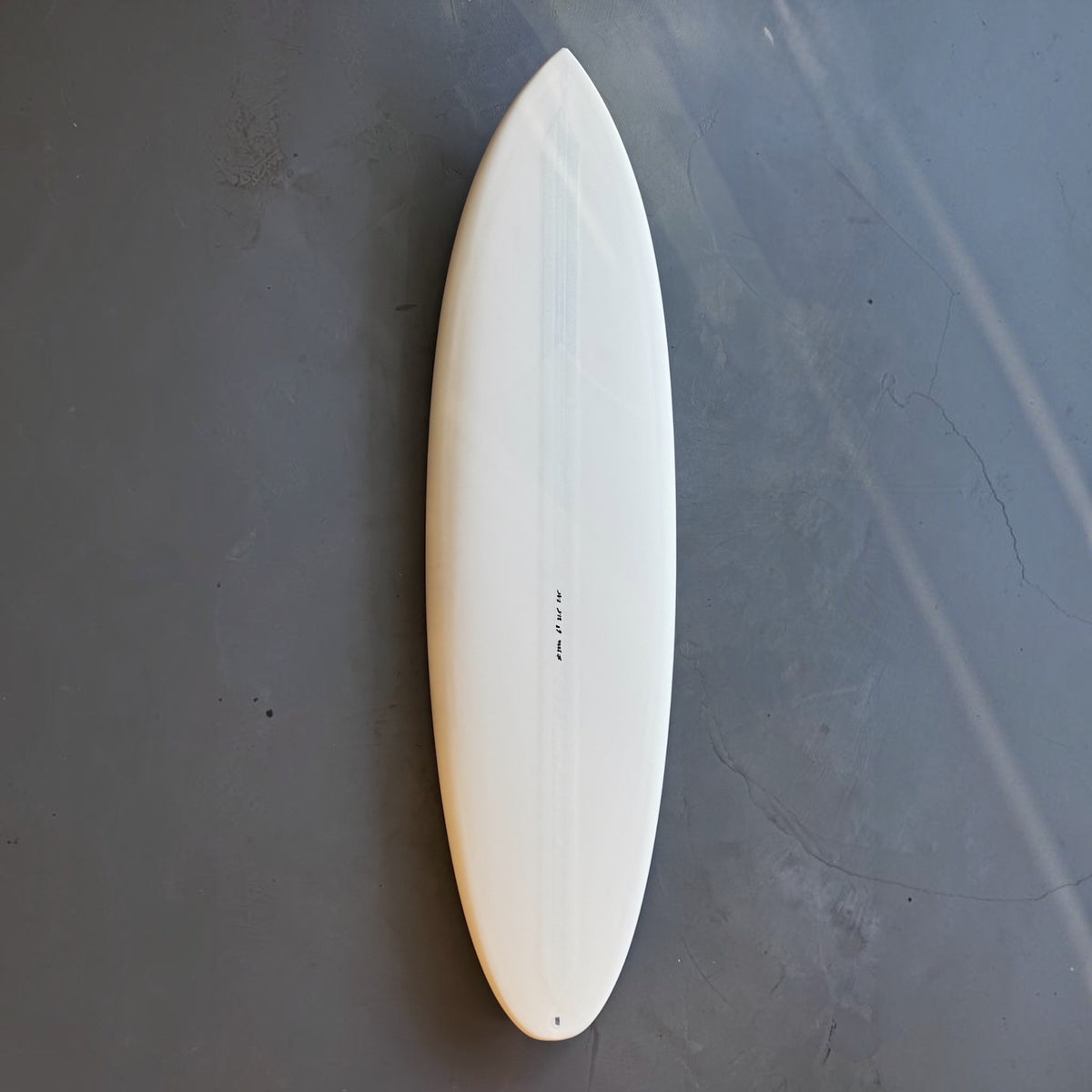 6'8 MID TWIN (EPOXY) - BONE front