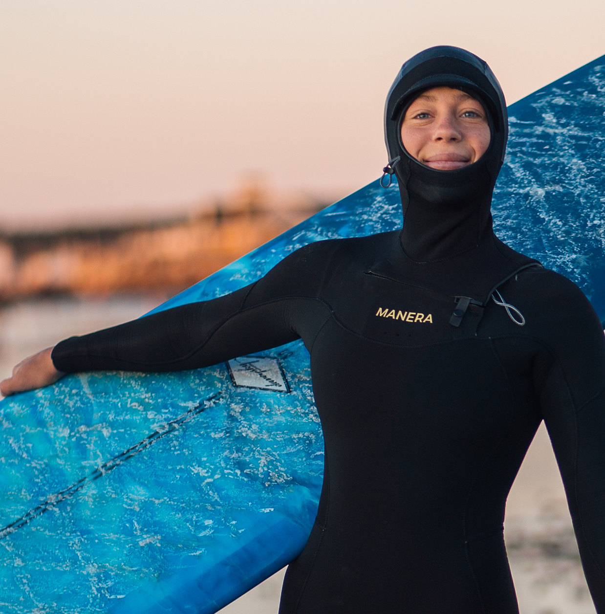 Manera MAGMA Hooded - Front Zip 6/4mm (Women)