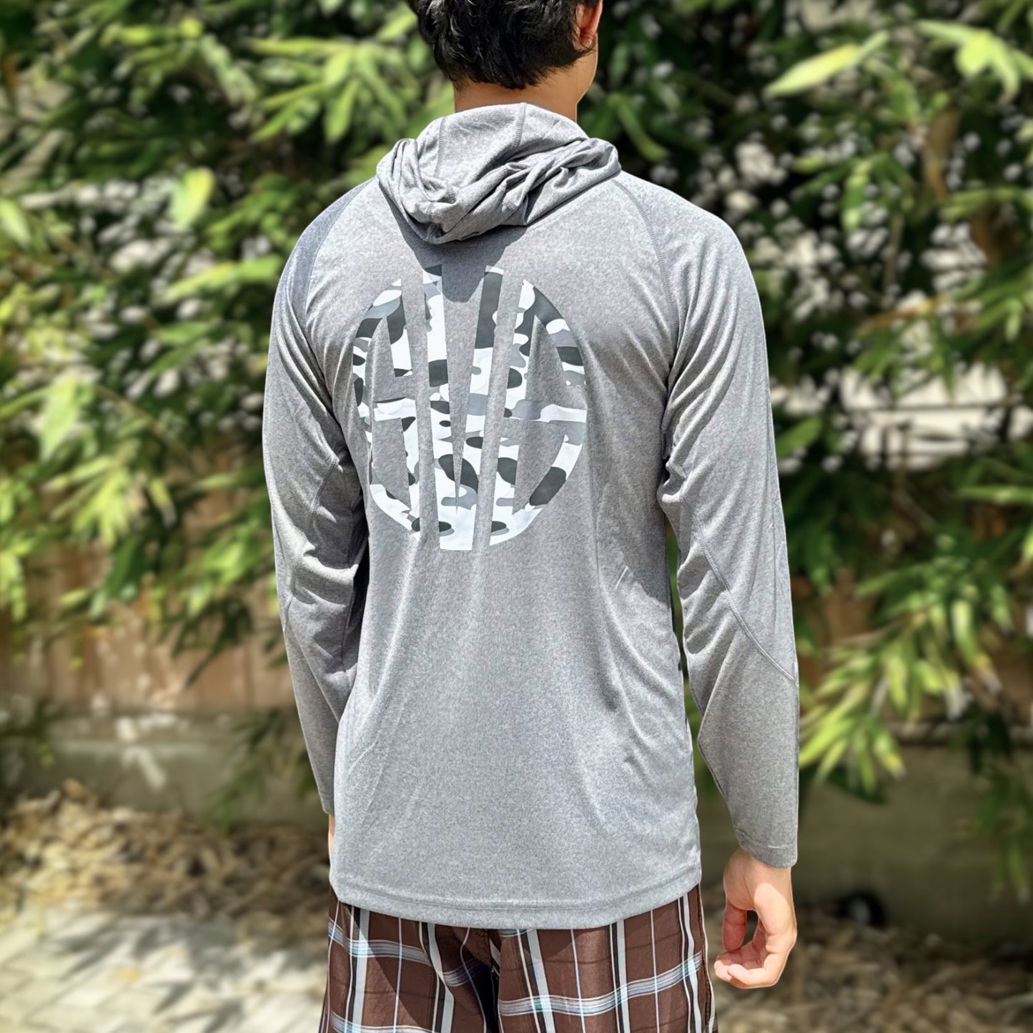 "Traveler" Long-Sleeve Surf Shirt (Hooded)