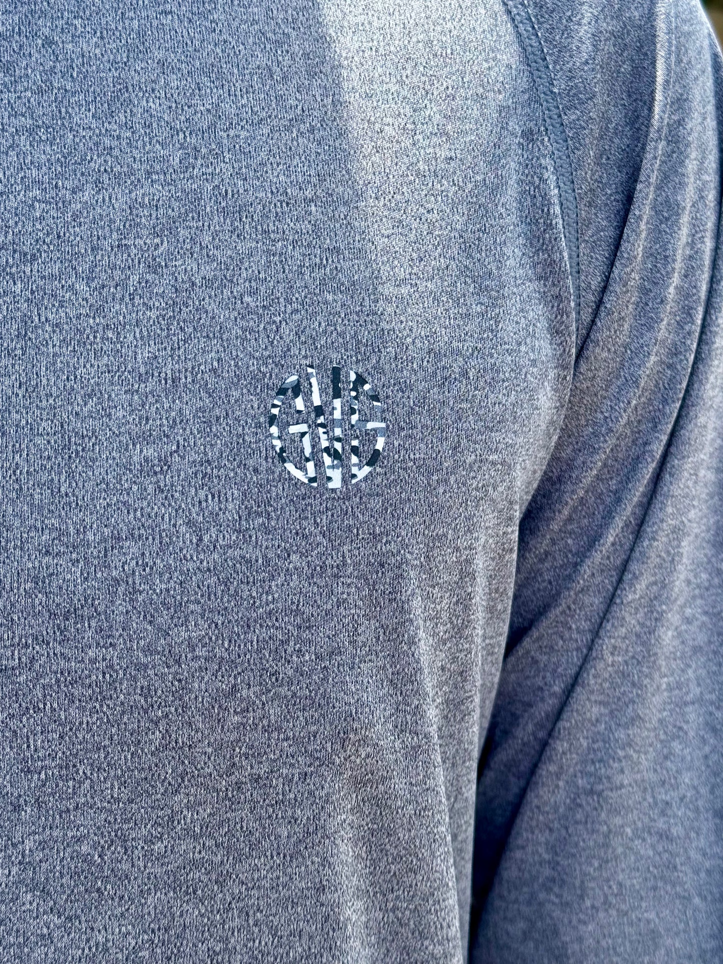 "Traveler" Long-Sleeve Surf Shirt (Hooded)